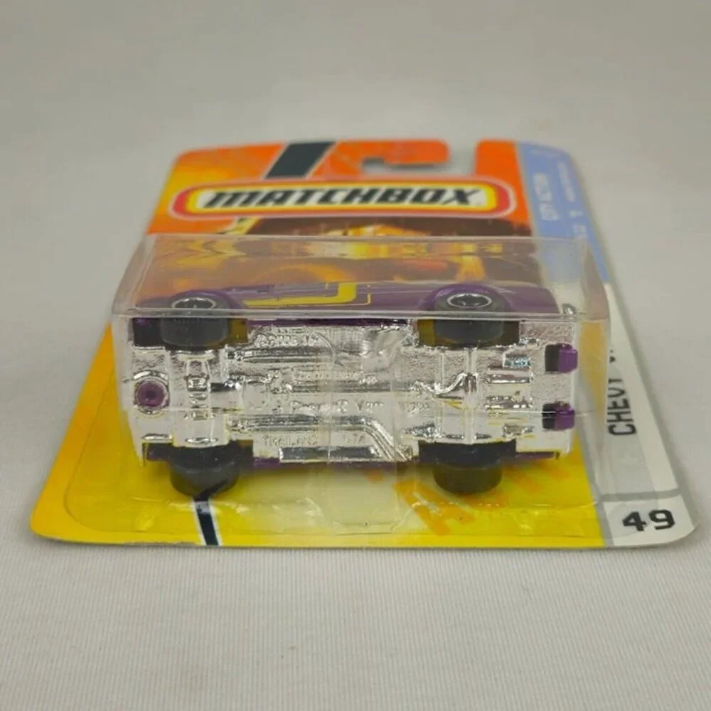 Matchbox 1975 Chevy Van #49 Purple‎ MINT NIB (K246)